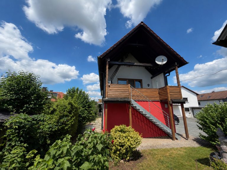 Immobilienangebot - Coburg - Alle - Schöne 1,5 Zimmerwohnung mit Terrasse und Garten