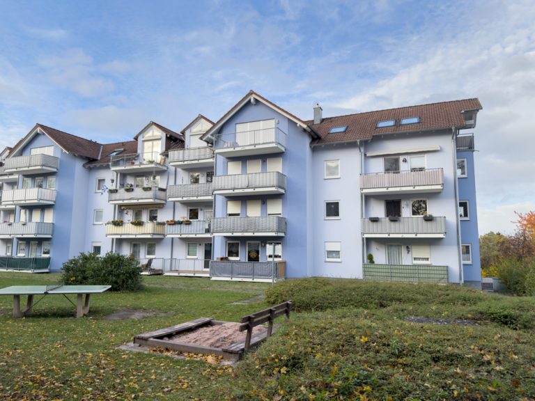 Immobilienangebot - Coburg - Alle - Investieren in bester Hochschullage: Attraktives 1-Zimmer-Apartment mit Balkon und TG-Stellplatz