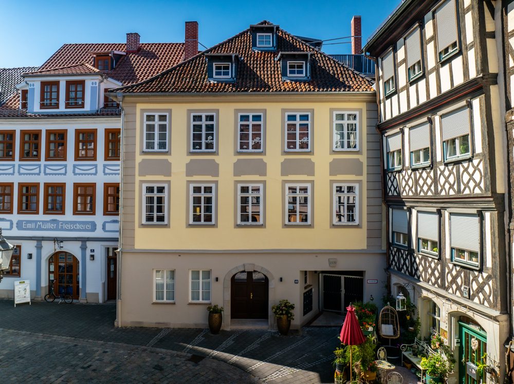 Immobilienangebot - Coburg - Alle - Exklusive 3,5-Zimmer-Wohnung mit direktem Aufzugzugang und Wintergarten
