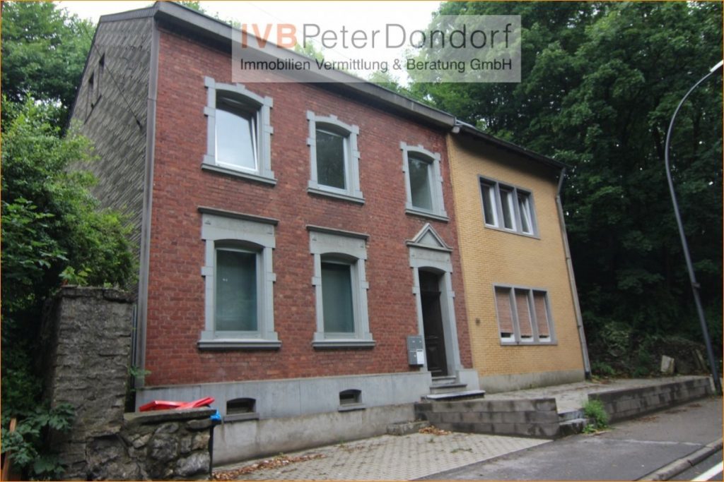 Immobilienangebot - Aachen - Alle - Vier-Parteien-Haus