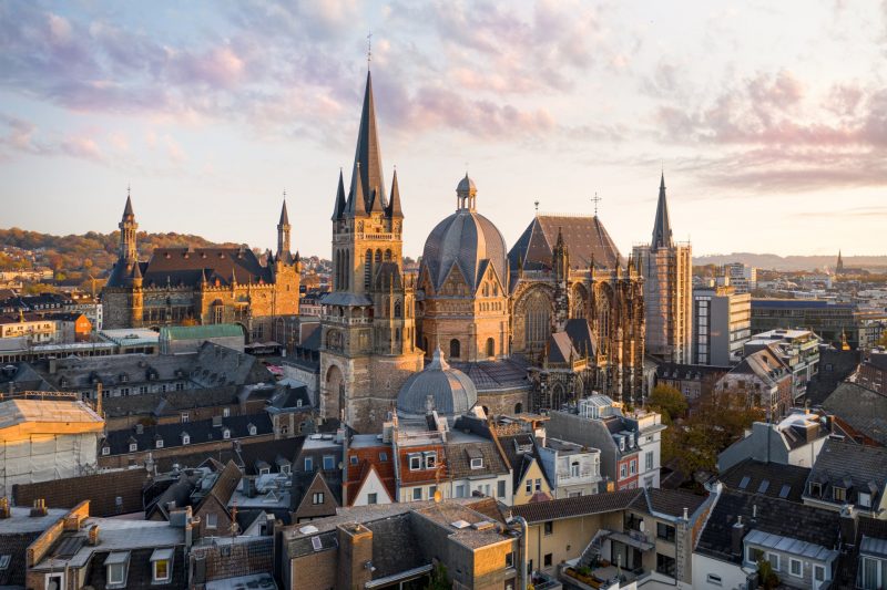 Aachener Dom - IVB Immobilien Aachen