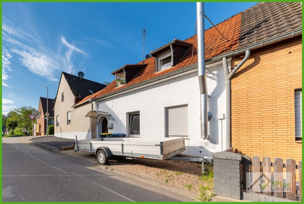 Immobilienangebot - Linnich / Welz - Alle - ++ 5PLUS + HANDWERKER AUFGEPASST + SANIERUNGSBEDÜRFTIGES REIHENHAUS IN LINNICH-WELZ ++