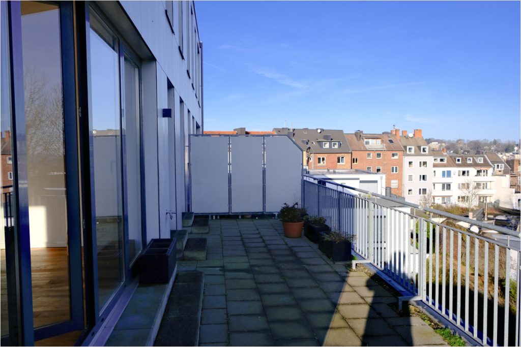 Immobilienangebot - Aachen - Alle - Wohnen auf historischem Bunkerdach in Aachener Bestlage!