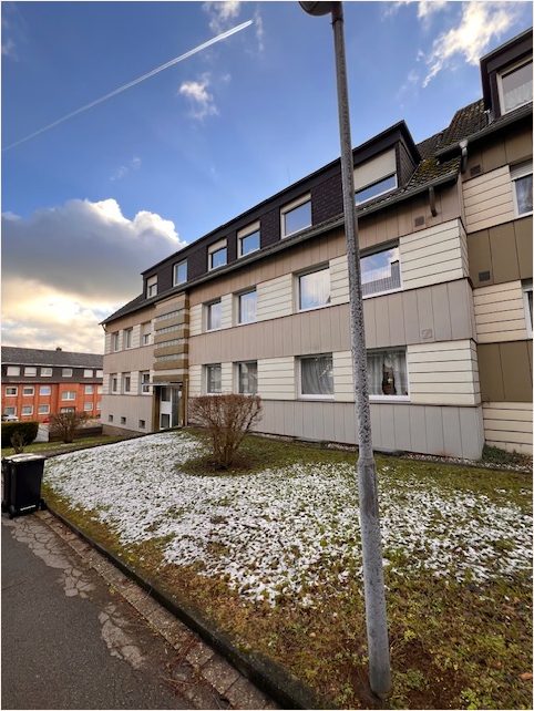 Immobilienangebot - Stolberg (Rheinland) - Alle - Mehrfamilienhaus mit Garagen und Stellplätzen in Stolberg-Büsbach