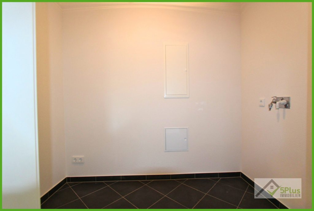 Immobilienangebot - Geilenkirchen - Alle - +5PLUS+ GEPFLEGT WOHNEN IN GEILENKIRCHEN +
BARRIEREARM MIT BALKON + STELLPLATZ + AUFZUG +++