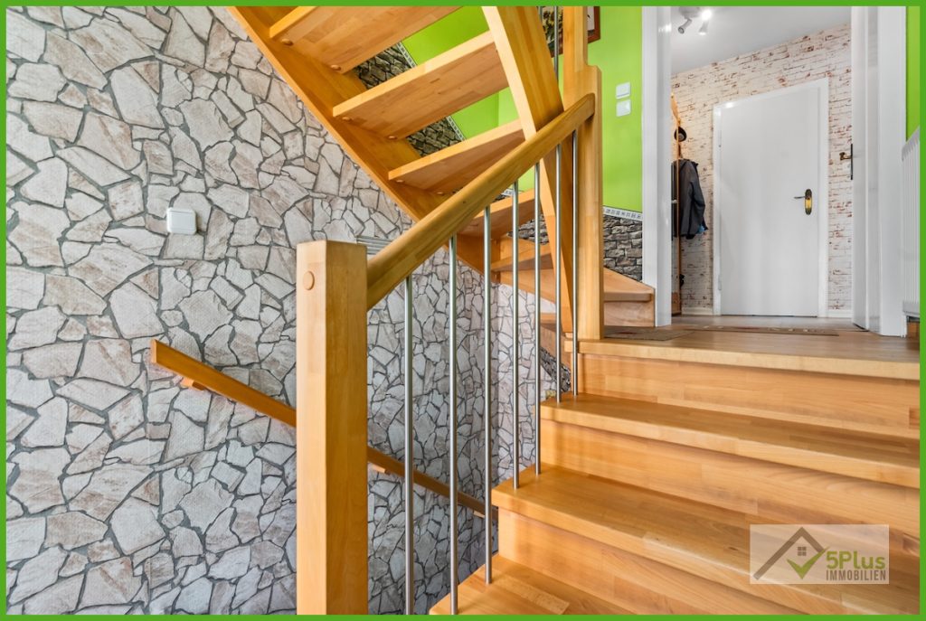 Immobilienangebot - Düren / Birgel - Alle - + 5PLUS + WOHNEN IM GRÜNEN : GEPFLEGTES HAUS MIT WEITLÄUFIGEM GRUNDSTÜCK IN DÜREN- BIRGEL+++