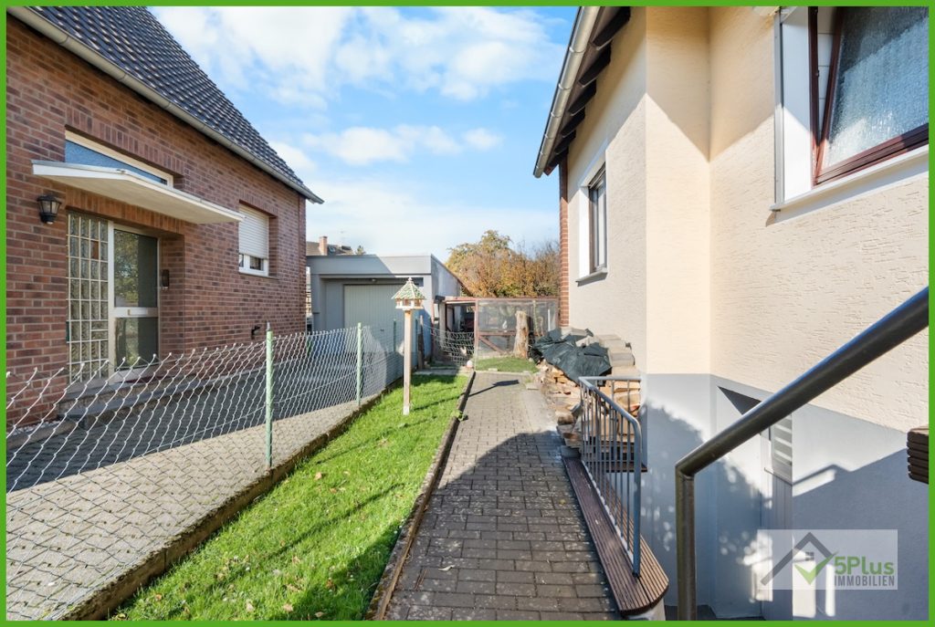 Immobilienangebot - Düren / Birgel - Alle - + 5PLUS + WOHNEN IM GRÜNEN : GEPFLEGTES HAUS MIT WEITLÄUFIGEM GRUNDSTÜCK IN DÜREN- BIRGEL+++