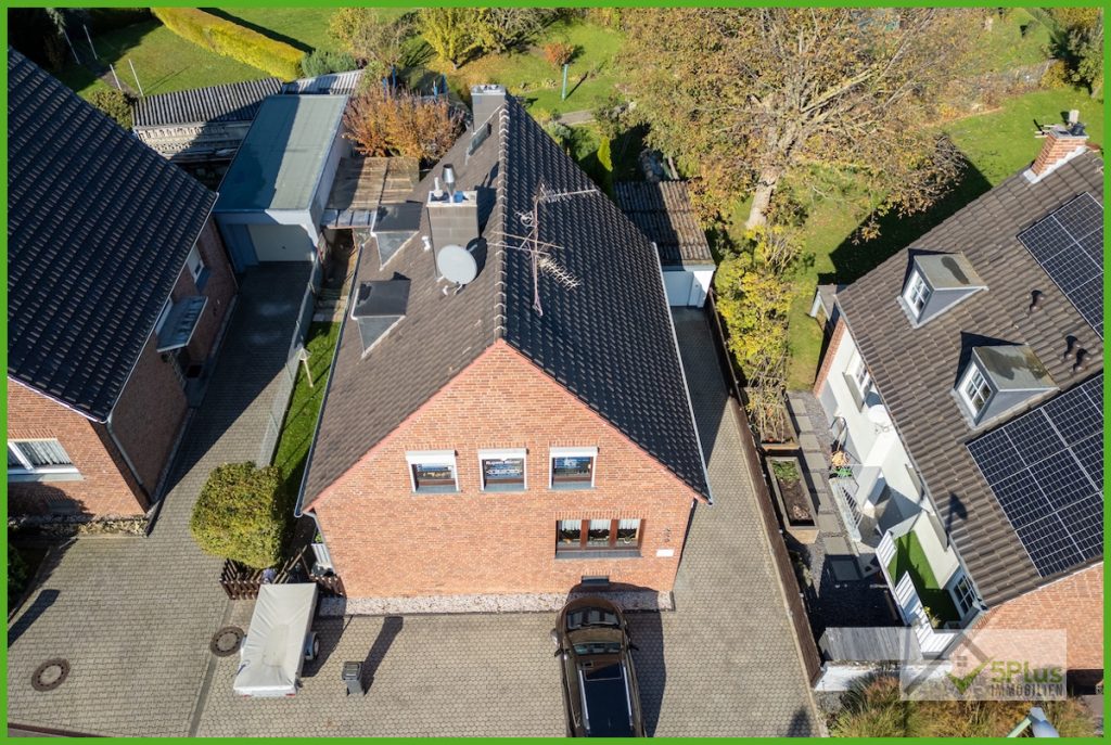 Immobilienangebot - Düren / Birgel - Alle - + 5PLUS + WOHNEN IM GRÜNEN : GEPFLEGTES HAUS MIT WEITLÄUFIGEM GRUNDSTÜCK IN DÜREN- BIRGEL+++