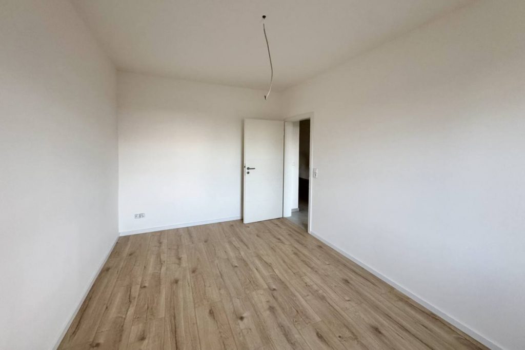 Immobilienangebot - Herzogenrath / Straß - Alle - *** WEDOW *** Moderne und helle Wohnung nach Sanierung!