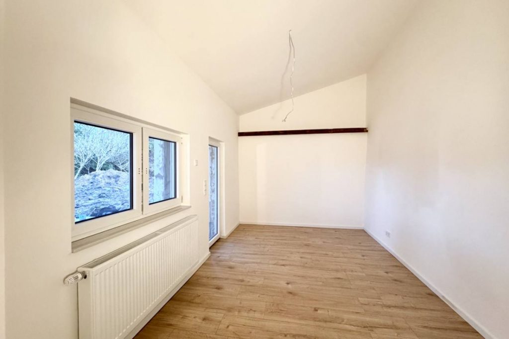 Immobilienangebot - Herzogenrath / Straß - Alle - *** WEDOW *** Moderne und helle Wohnung nach Sanierung!