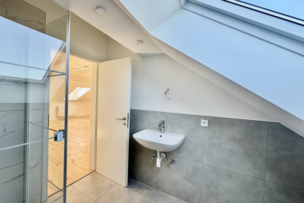 Immobilienangebot - Herzogenrath / Straß - Alle - *** WEDOW *** Frisch saniertes Loft zum Verlieben – jetzt einziehen!