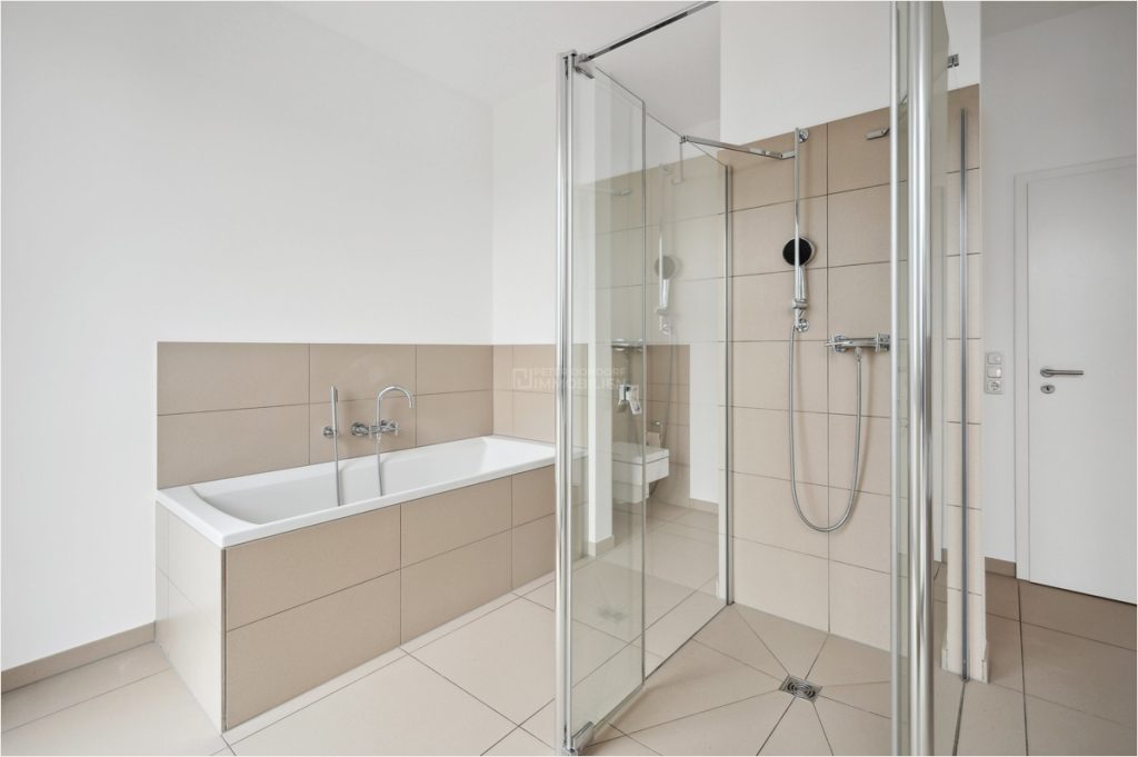 Immobilienangebot - Aachen - Alle - Wohnen auf historischem Bunkerdach in Aachener Bestlage!