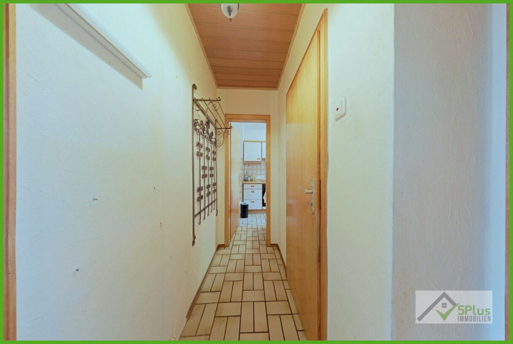 Immobilienangebot - Aldenhoven - Alle - + 5PLUS + FÜR ANPACKER UND KREATIVE: SANIERUNGSOBJEKT MIT CHARAKTER UND VIEL PLATZ IN ALDENHOVEN +
