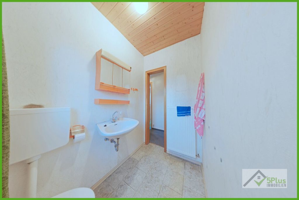Immobilienangebot - Aldenhoven - Alle - + 5PLUS + FÜR ANPACKER UND KREATIVE: SANIERUNGSOBJEKT MIT CHARAKTER UND VIEL PLATZ IN ALDENHOVEN +