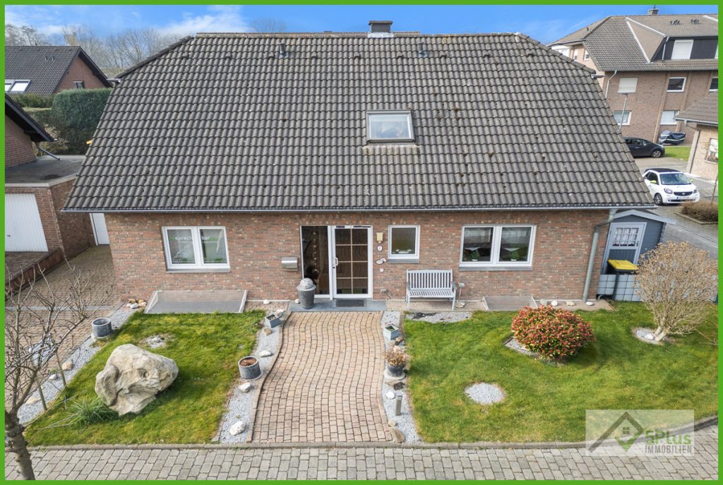 Immobilienangebot - Inden - Alle - + 5PLUS + IHR WOHNGLÜCK IN INDEN/ALTDORF + EINFAMILIENHAUS MIT EINLIEGERWOHNUNG, GARTEN UND GARAGE +
