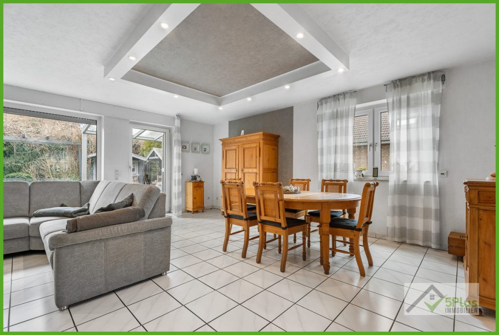 Immobilienangebot - Inden - Alle - + 5PLUS + IHR WOHNGLÜCK IN INDEN/ALTDORF + EINFAMILIENHAUS MIT EINLIEGERWOHNUNG, GARTEN UND GARAGE +