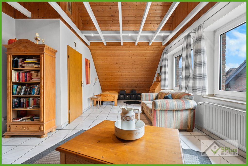 Immobilienangebot - Inden - Alle - + 5PLUS + IHR WOHNGLÜCK IN INDEN/ALTDORF + EINFAMILIENHAUS MIT EINLIEGERWOHNUNG, GARTEN UND GARAGE +