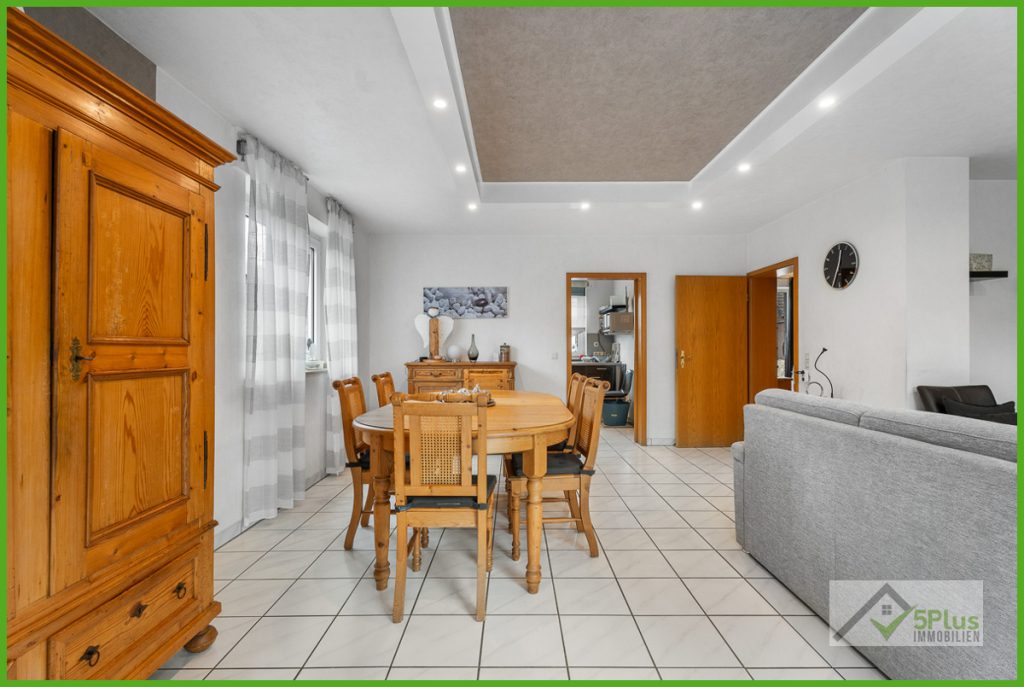 Immobilienangebot - Inden - Alle - + 5PLUS + IHR WOHNGLÜCK IN INDEN/ALTDORF + EINFAMILIENHAUS MIT EINLIEGERWOHNUNG, GARTEN UND GARAGE +
