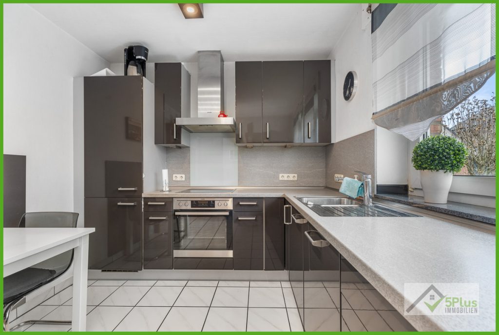 Immobilienangebot - Inden - Alle - + 5PLUS + IHR WOHNGLÜCK IN INDEN/ALTDORF + EINFAMILIENHAUS MIT EINLIEGERWOHNUNG, GARTEN UND GARAGE +