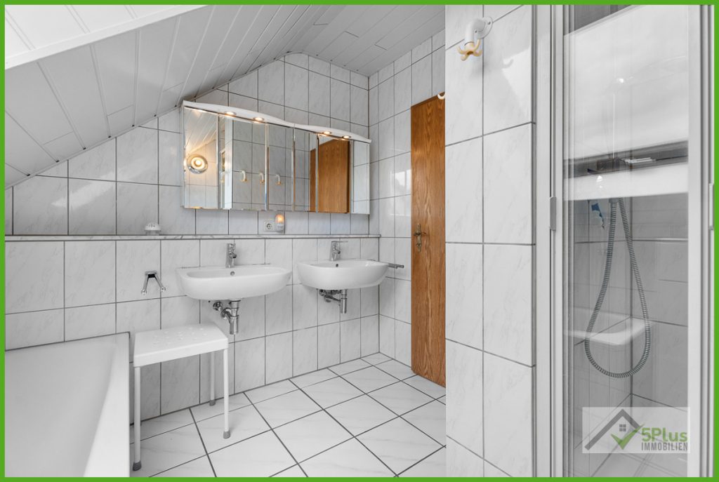 Immobilienangebot - Inden - Alle - + 5PLUS + IHR WOHNGLÜCK IN INDEN/ALTDORF + EINFAMILIENHAUS MIT EINLIEGERWOHNUNG, GARTEN UND GARAGE +