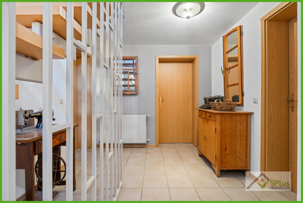 Immobilienangebot - Inden - Alle - + 5PLUS + IHR WOHNGLÜCK IN INDEN/ALTDORF + EINFAMILIENHAUS MIT EINLIEGERWOHNUNG, GARTEN UND GARAGE +
