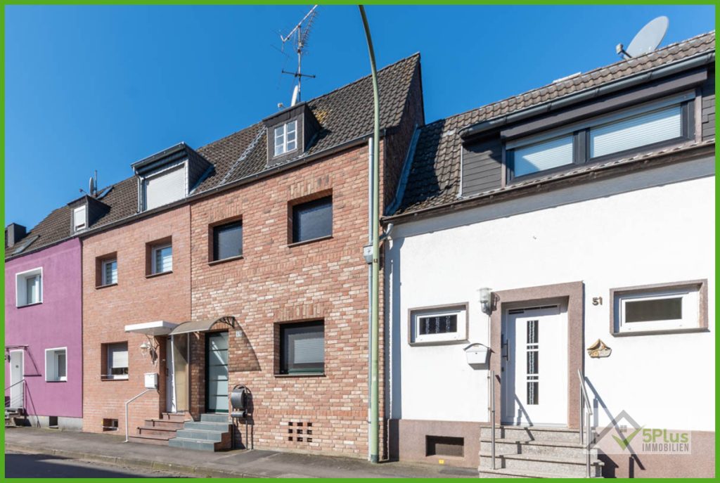 Immobilienangebot - Langerwehe - Alle - + 5PLUS + KLEIN FEIN MEIN + REIHENHAUS MIT GARTEN UND DOPPELGARAGE IN GUTER LAGE VON LANGERWEHE +