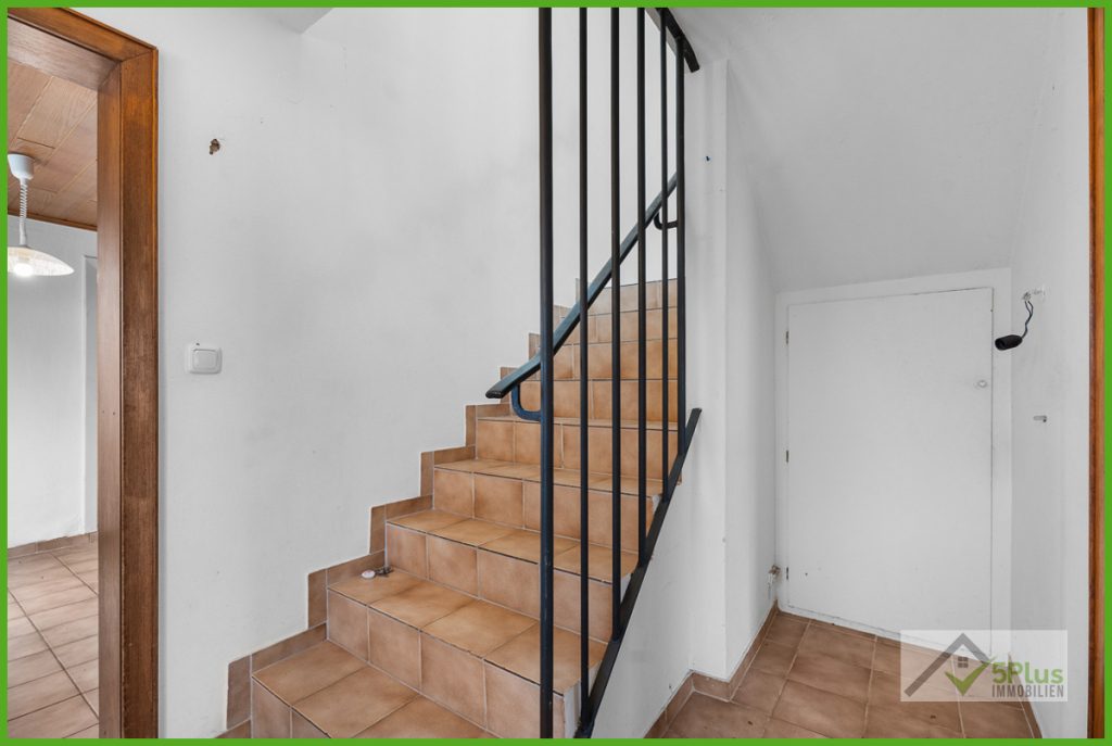 Immobilienangebot - Kreuzau / Stockheim - Alle - + 5PLUS + HANDWERKER AUFGEPASST + SANIERUNGSOBJEKT MIT POTENTIAL IN KREUZAU/STOCKHEIM +