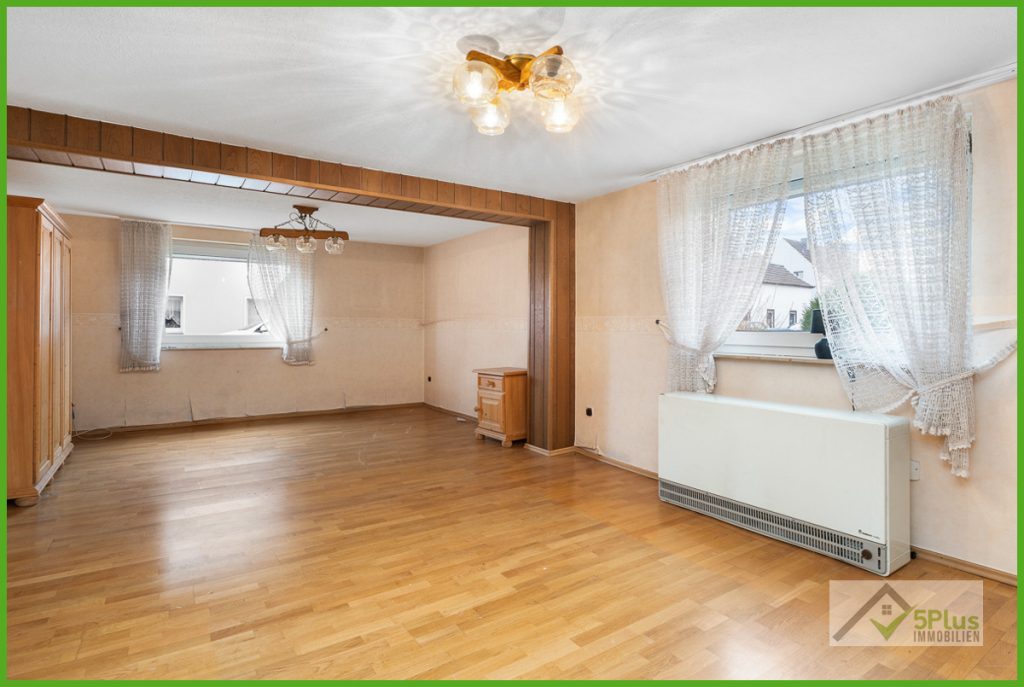 Immobilienangebot - Kreuzau / Stockheim - Alle - + 5PLUS + HANDWERKER AUFGEPASST + SANIERUNGSOBJEKT MIT POTENTIAL IN KREUZAU/STOCKHEIM +