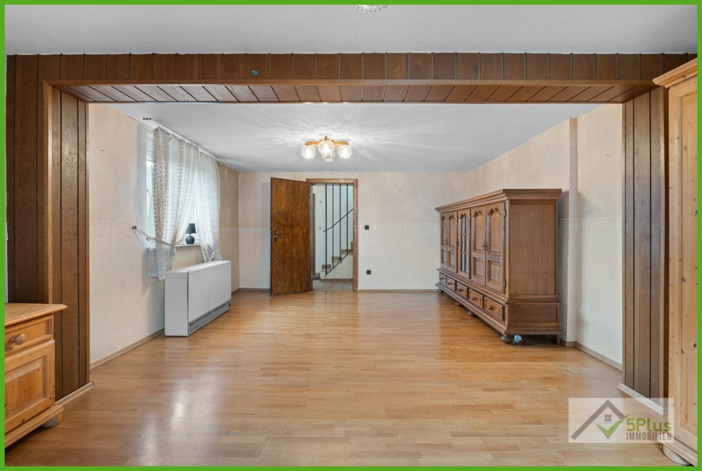 Immobilienangebot - Kreuzau / Stockheim - Alle - + 5PLUS + HANDWERKER AUFGEPASST + SANIERUNGSOBJEKT MIT POTENTIAL IN KREUZAU/STOCKHEIM +