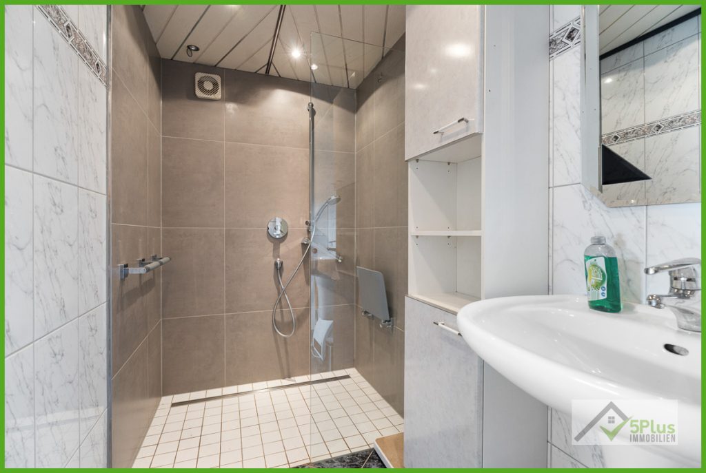 Immobilienangebot - Kreuzau / Stockheim - Alle - + 5PLUS + SANIERUNGSOBJEKT MIT POTENTIAL IN KREUZAU / STOCKHEIM +
