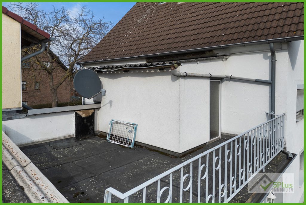 Immobilienangebot - Kreuzau / Stockheim - Alle - + 5PLUS + SANIERUNGSOBJEKT MIT POTENTIAL IN KREUZAU / STOCKHEIM +