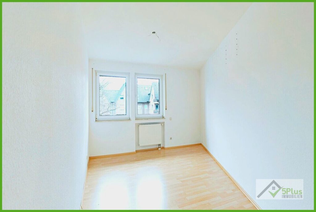 Immobilienangebot - Inden - Alle - + 5PLUS + LEBEN IM ZENTRUM: GEPFLEGTE 3-ZIMMER-WOHNUNG MIT BALKON IN INDEN / ALTDORF +