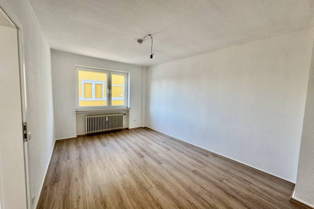 Immobilienangebot - Herzogenrath - Alle - *** WEDOW *** Bezugsfertige 5-ZI Wohnung im Zentrum!