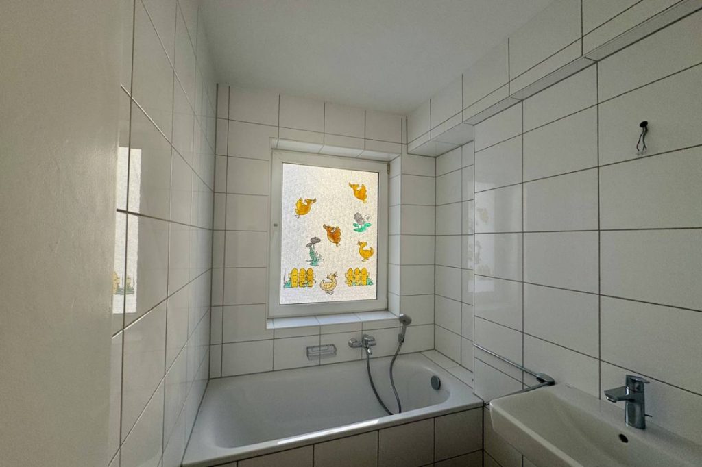 Immobilienangebot - Herzogenrath - Alle - *** WEDOW *** Bezugsfertige 5-ZI Wohnung im Zentrum!