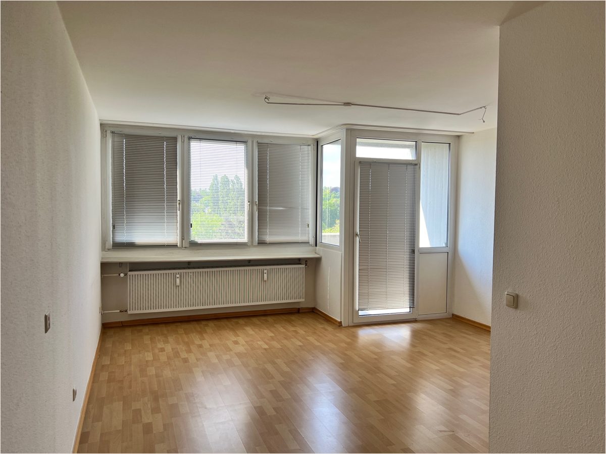 Immobilienangebot - Aachen / Laurensberg - Alle - Gut aufgeteilte Eigentumswohnung