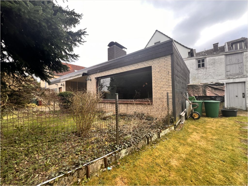 Immobilienangebot - Aachen - Alle - Schönes Mehrfamilienhaus in ruhiger Lage mit Blick ins Grüne