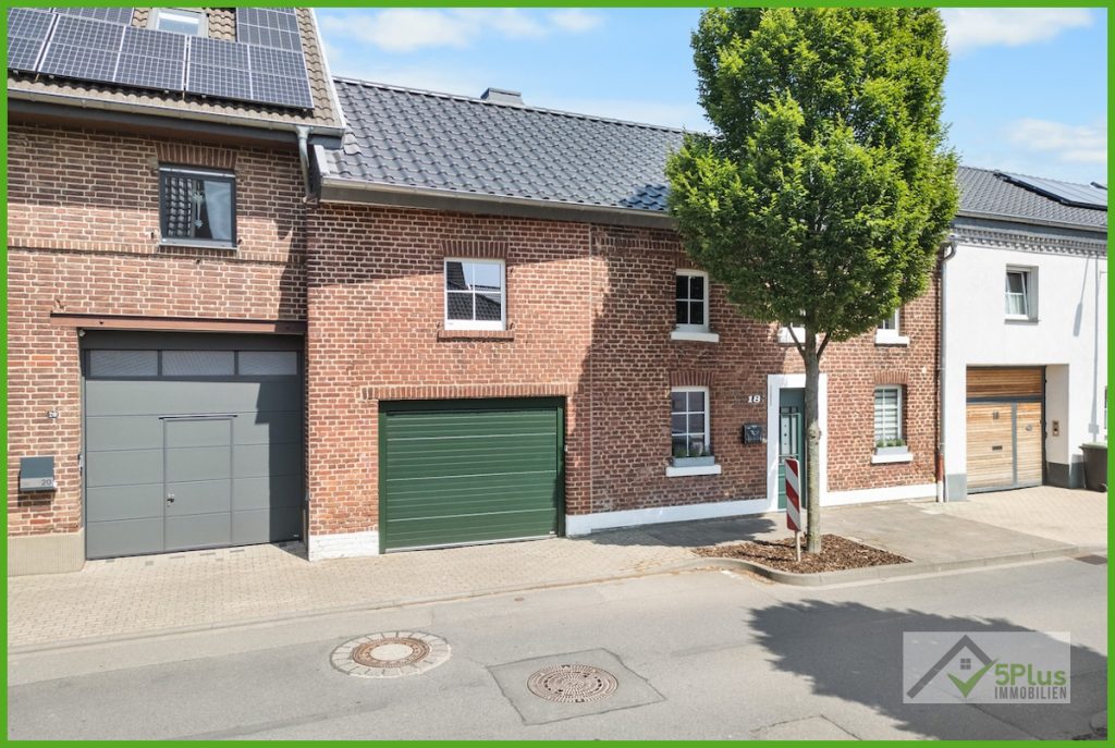 Immobilienangebot - Niederzier - Alle - + 5PLUS + CHARME TRIFFT KOMFORT: BEHAGLICHES BAUERNHAUS IN TOP ZUSTAND + GUTE LAGE VON NIEDERZIER +