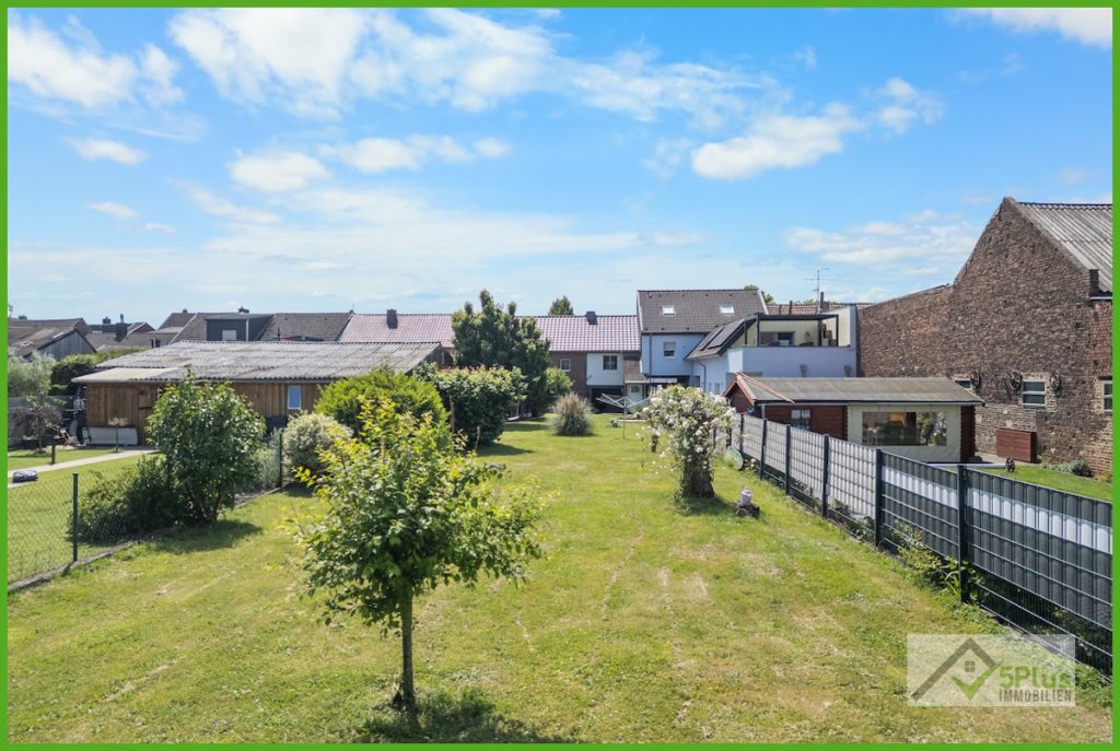 Immobilienangebot - Niederzier - Alle - + 5PLUS + CHARME TRIFFT KOMFORT: BEHAGLICHES BAUERNHAUS IN TOP ZUSTAND + GUTE LAGE VON NIEDERZIER +