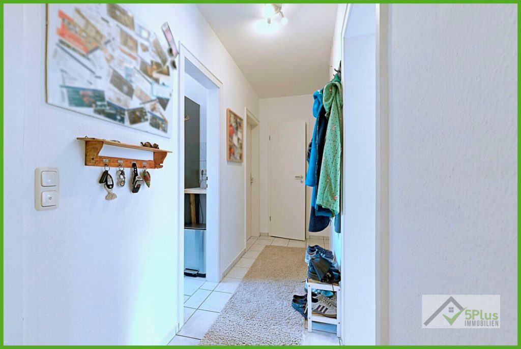 Immobilienangebot - Jülich - Alle - + 5PLUS + ANLEGER AUFGEPASST: GUT VERMIETETE 3-ZIMMER WOHNUNG IN RUHIGER LAGE VON JÜLICH +