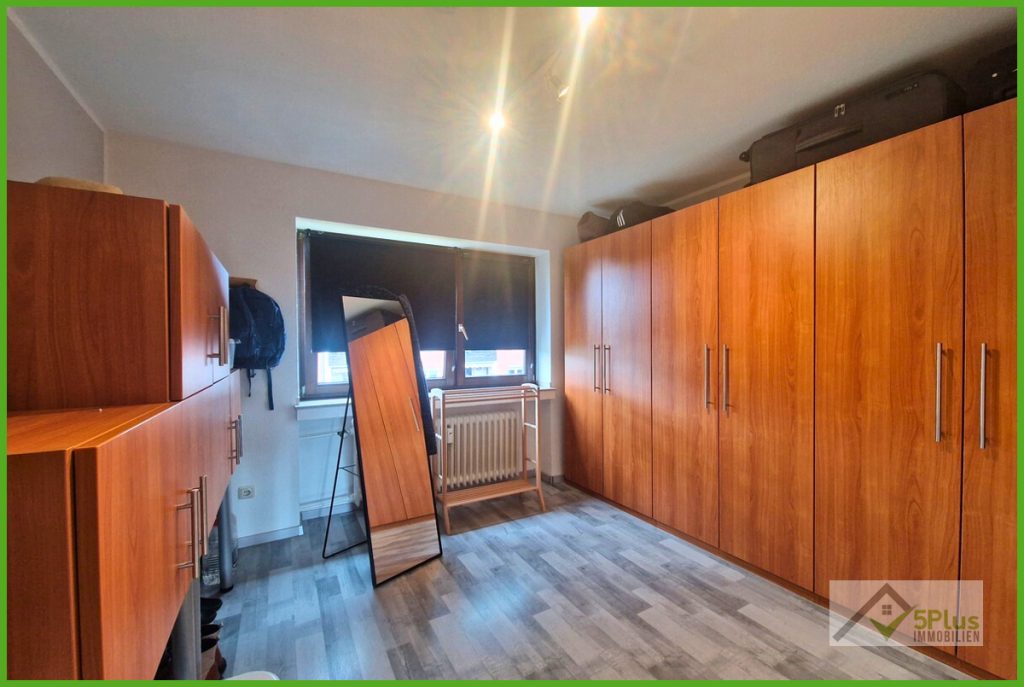 Immobilienangebot - Jülich - Alle - + 5PLUS + ANLEGER AUFGEPASST: GUT VERMIETETE 3-ZIMMER WOHNUNG IN RUHIGER LAGE VON JÜLICH +