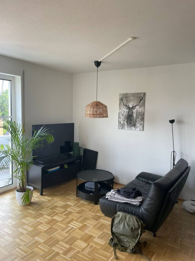 Immobilienangebot - Aachen - Alle - Gemütliche Dachgeschosswohnung mit Balkon und Carport Stellplatz