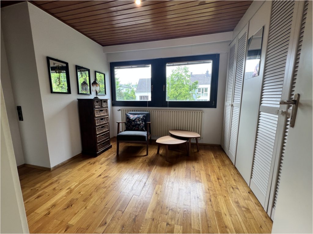 Immobilienangebot - Aachen - Alle - freistehendes Einfamilienhaus in Burtscheid