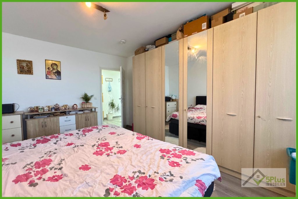 Immobilienangebot - Düren - Alle - + 5PLUS + GUT VERMIETETE 3-ZIMMER WOHNUNG MIT LOGGIA IN ZENTRALER LAGE VON DÜREN +
