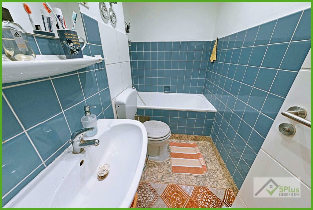 Immobilienangebot - Düren - Alle - + 5PLUS + GUT VERMIETETE 3-ZIMMER WOHNUNG MIT LOGGIA UND TG-STELLPLATZ IN ZENTRALER LAGE VON DÜREN +