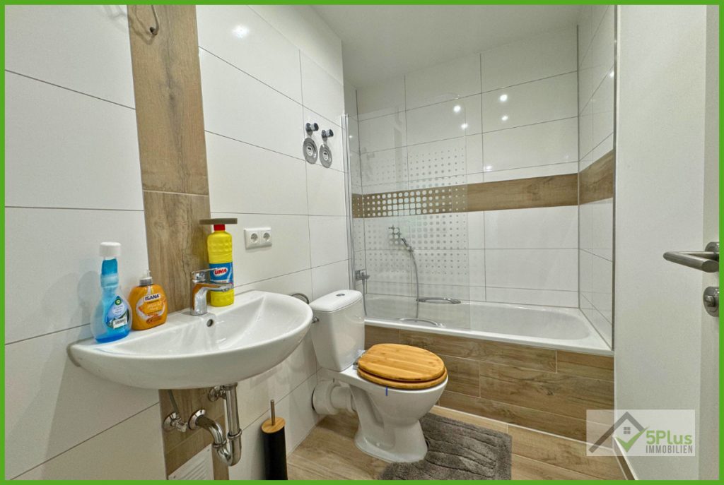 Immobilienangebot - Düren - Alle - + 5PLUS + FÜR ANLEGER: SICHER VERMIETETE 3-ZIMMER WOHNUNG MIT LOGGIA & TG-STELLPLATZ IN DÜREN CITY +