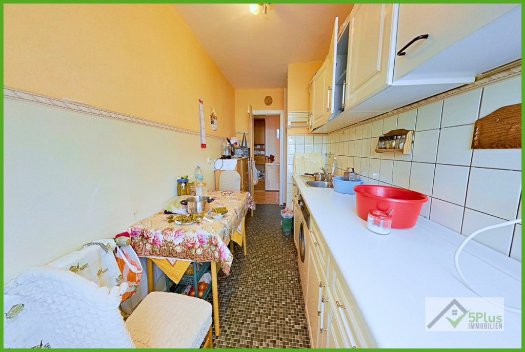 Immobilienangebot - Düren - Alle - + 5PLUS + ANLEGER AUFGEPASST + VERMIETETE 3-ZIMMER WOHNUNG MIT LOGGIA UND TG-STELLPLATZ IN DÜREN +