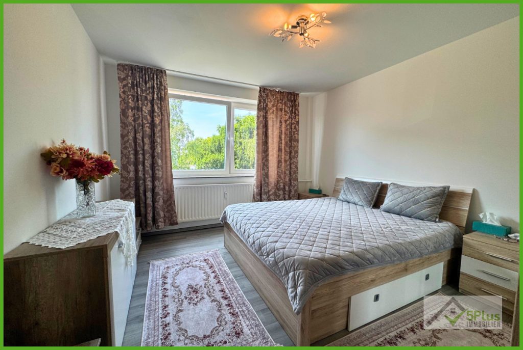 Immobilienangebot - Düren - Alle - + 5PLUS + KÄUFERPROVISIONSFREI + RENOVIERTE 3-ZIMMER-WHG MIT LOGGIA & TG-STELLPLATZ IN DÜREN-CITY +