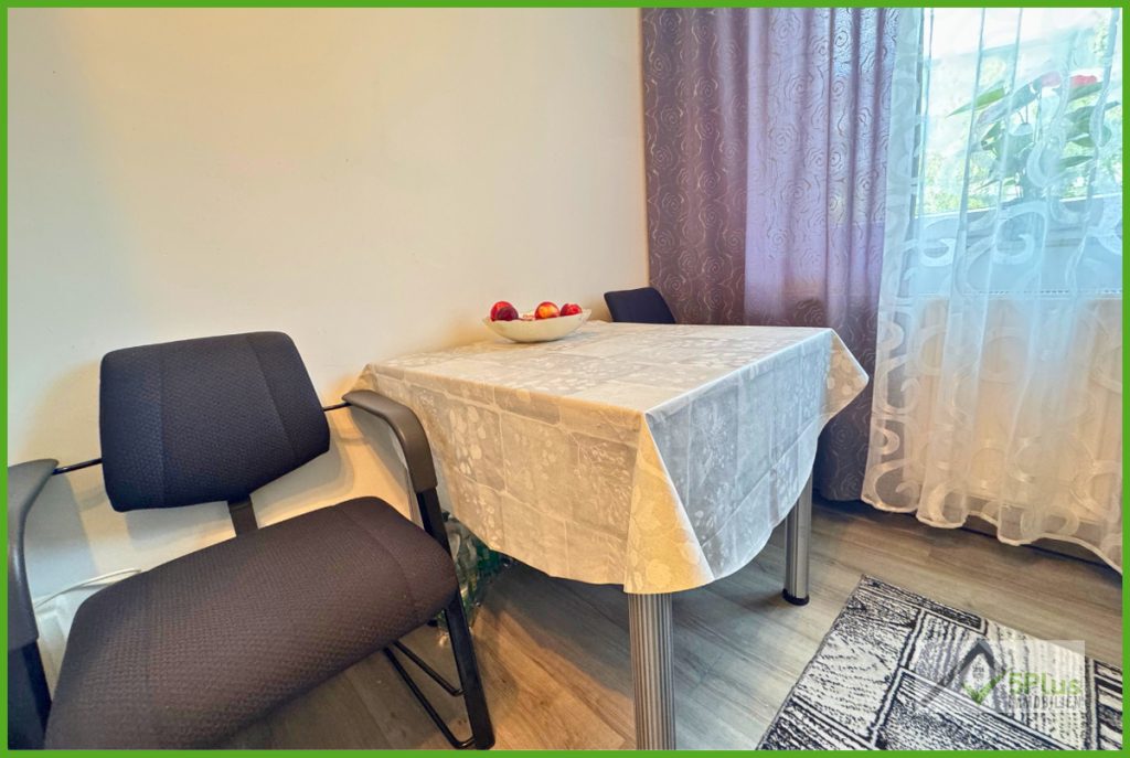 Immobilienangebot - Düren - Alle - + 5PLUS + KÄUFERPROVISIONSFREI + RENOVIERTE 3-ZIMMER-WHG MIT LOGGIA & TG-STELLPLATZ IN DÜREN-CITY +