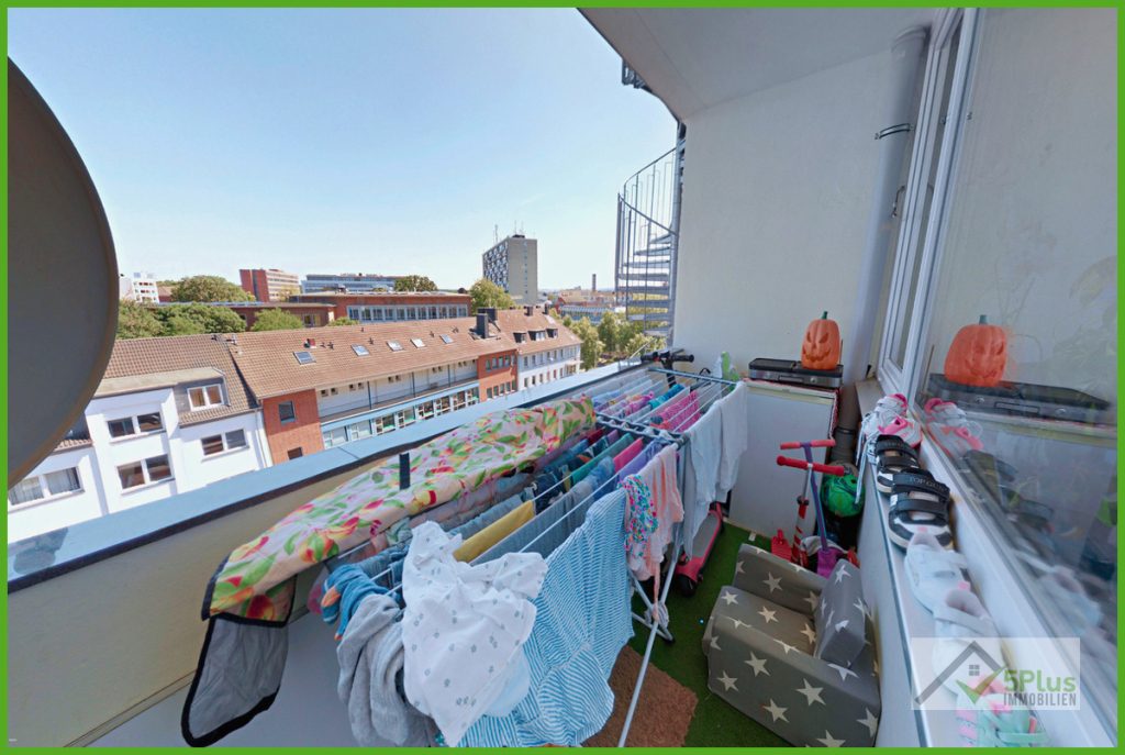 Immobilienangebot - Düren - Alle - +5PLUS+ KÄUFERPROVISIONSFREI + GEPFLEGTE 3-ZIMMER WOHNUNG MIT LOGGIA IN DÜREN-ZENTRUM +