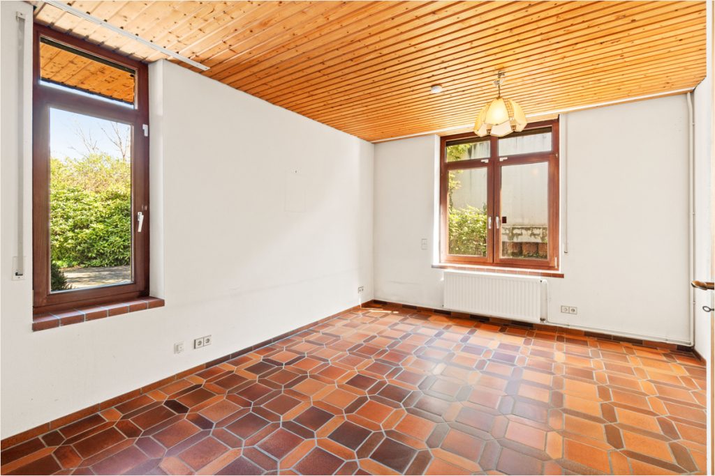 Immobilienangebot - Aachen - Alle - Bungalow mit Entwicklungspotenzial im Aachener Südviertel